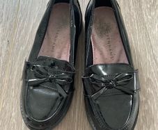 Girls Debenhams School Shoes: Size 13 - Or Free With Any Clothes Bundle