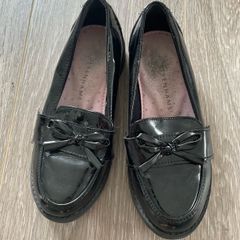 Girls Debenhams School Shoes: Size 13 - Or Free With Any Clothes Bundle
