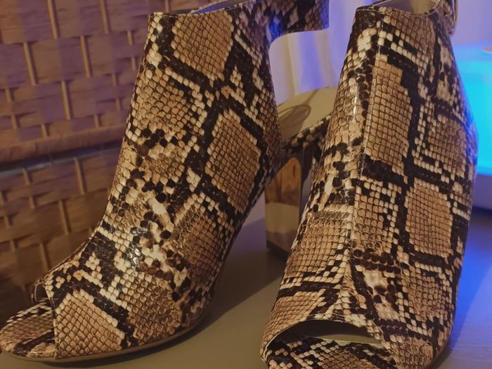 womens shoes