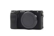Sony Alpha A6400 with Sony 18-105mm f/4 G OSS Lens