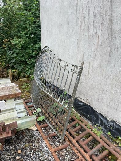 Cast Iron Gate