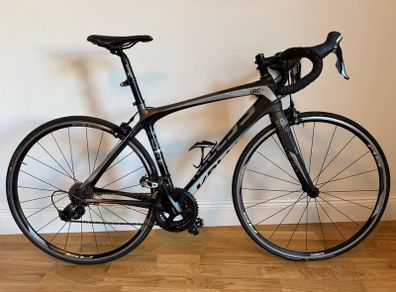 Kellys URC 50 Full Carbon Road Bike Shimano 105 11 Speed Exceptional Condition