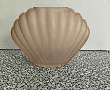 Pink hued Sea Shell Art Deco style glass vase