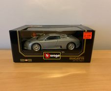 Bugatti EB110 1991 1/18 Burago Model Car