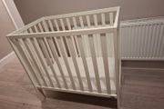 Small cot