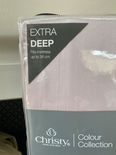 Christy 400 thread count double fitted sheet pebble cotton