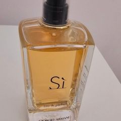 Armani Si parfume