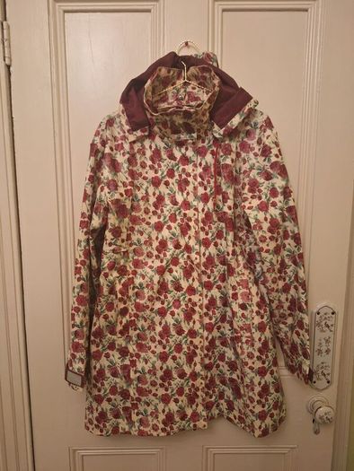 Flower patterned womans raincoat