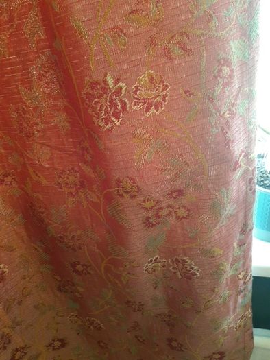 curtains, red/ long