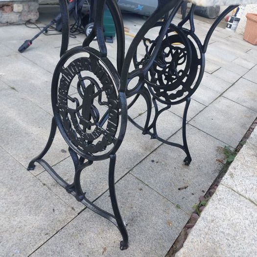 outdoor table