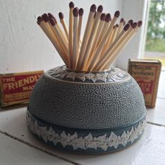 Victorian W&R Carlton Ware Match Striker