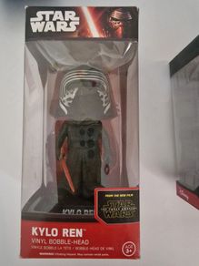 Funko Wobbler Bobble Head Figure Star Wars  Kylo Ren Action Figure