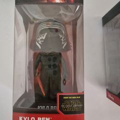 Funko Wobbler Bobble Head Figure Star Wars  Kylo Ren Action Figure