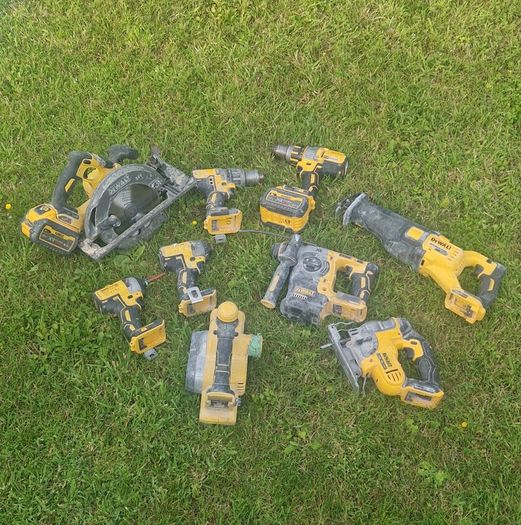 dewalt tools