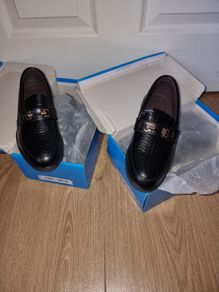 Boy's shoes