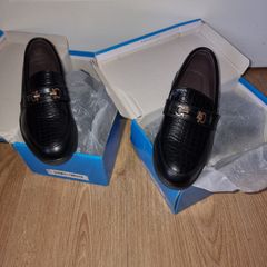Boy's shoes
