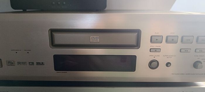 Denon Dvd-2900 SACD & Dvd Player with remote