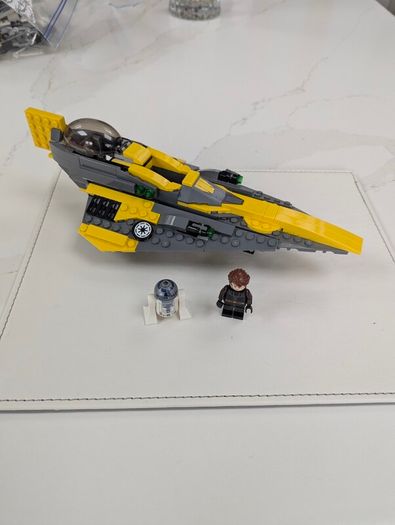 100% LEGO Star Wars Anakin's Jedi Starfighter 75214 Complete With Minifigs