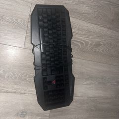 gaming keyboard light up