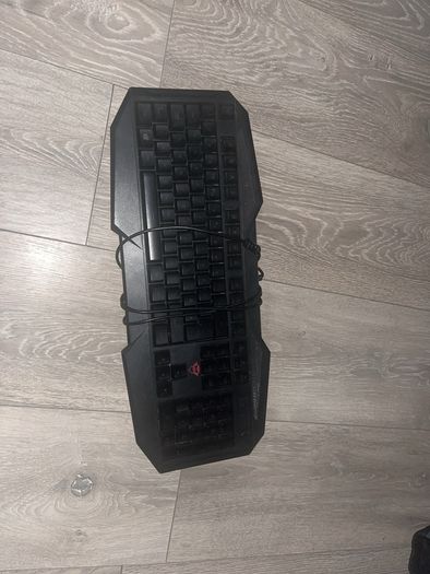 gaming keyboard light up