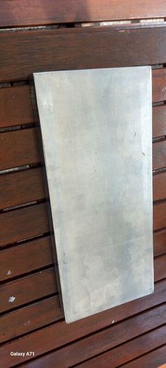 Stainless strong metal drinks tray,solid ,hard to come by, handy for any man cave ,pub ,restaurant etc sold as seen ,,price includes post to anywhere in Ireland thank you,,