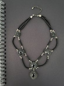 Art deco-style necklace