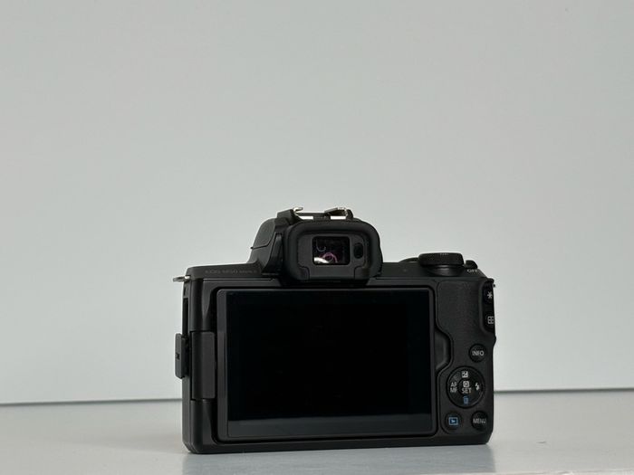 Canon M50 Mark II Bundle
