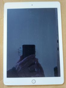 Apple Ipad Air 2, 32GB, in Excellent cosmetic Condition