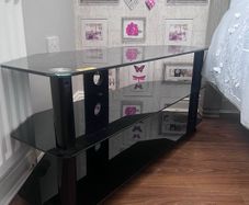 Tv table