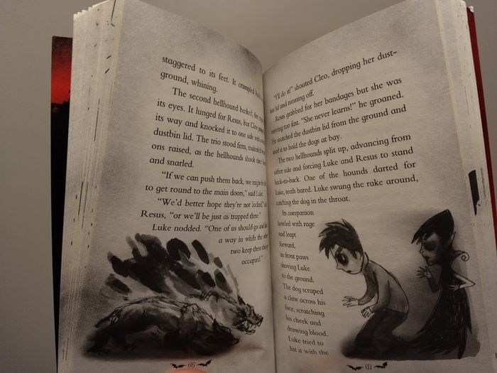 Scream Street Story Books By Tommy Donbavand