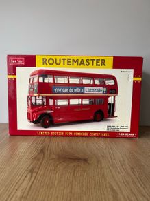 Sun Star Routemaster Bus