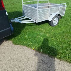 Car trailer