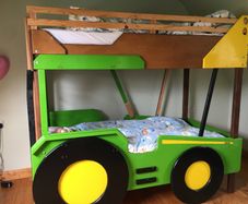 Bunk Bed (Tractor Bed)