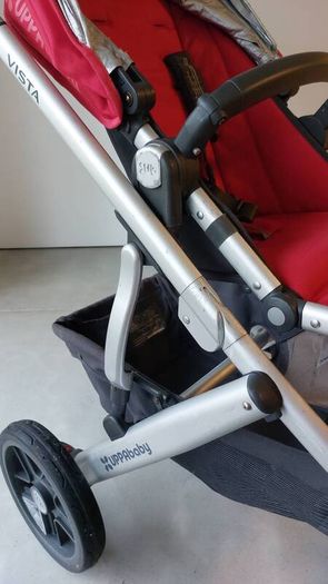Uppababy Vista Travel System in Red