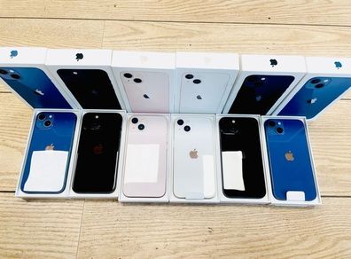 iPhone 13 iPhone 13