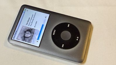 Apple iPod 7th gen 160gb