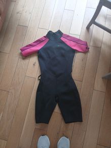 wetsuit