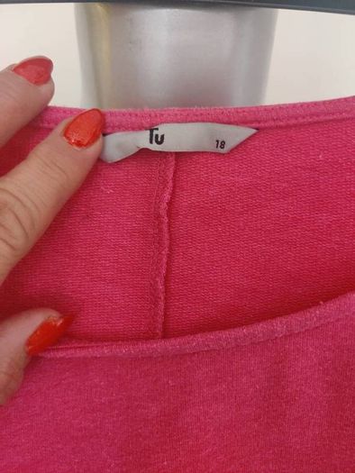 Pink Tu sweatshirt size UK18 EU46 Postage included