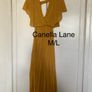 10 Dresses Image 9