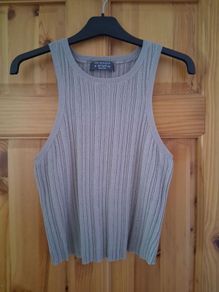 ladies top size 12-14