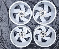 VW Golf GTE 17 inch  alloys 112x5