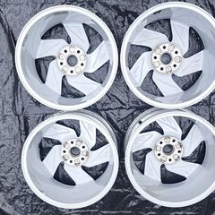 VW Golf GTE 17 inch  alloys 112x5