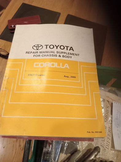 toyota books