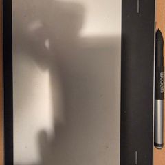 Wacom mini graphic tablet