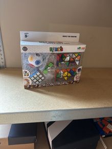Rubiks Cube Gift Set