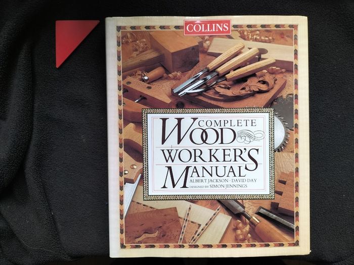 B00K_Complete Woodworkers Manual