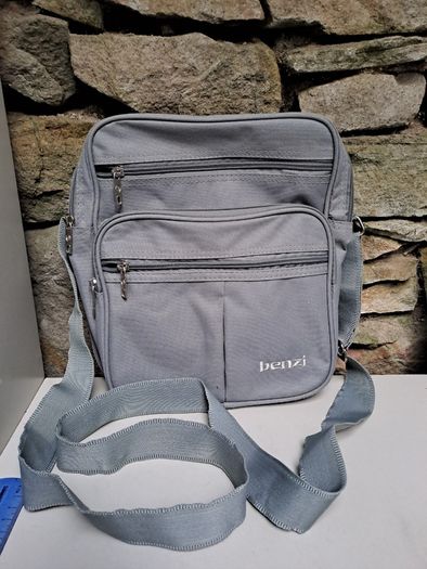 Benzi grey shoulder / travel bag