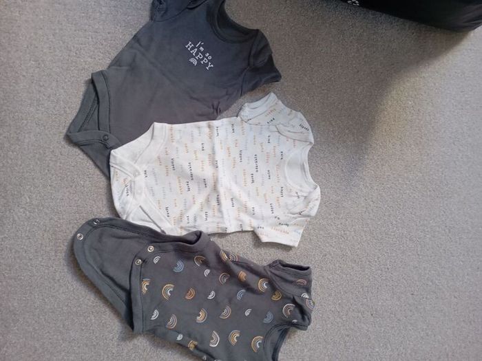 Baby clothes galore