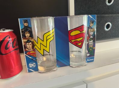 2 dc glasses