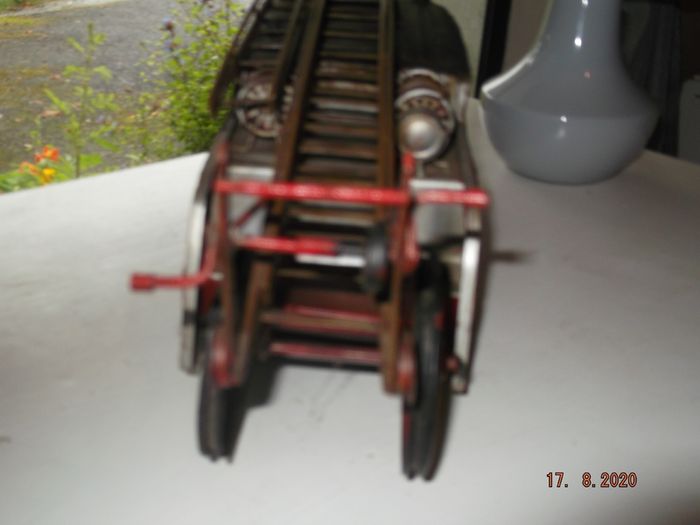Vintage Model